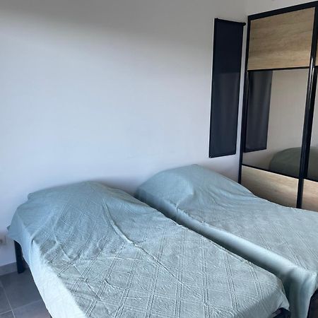 Bel Appartement Spacieux A Porto-Vecchio, 10Min A Pieds Du Centre Ville Exterior photo